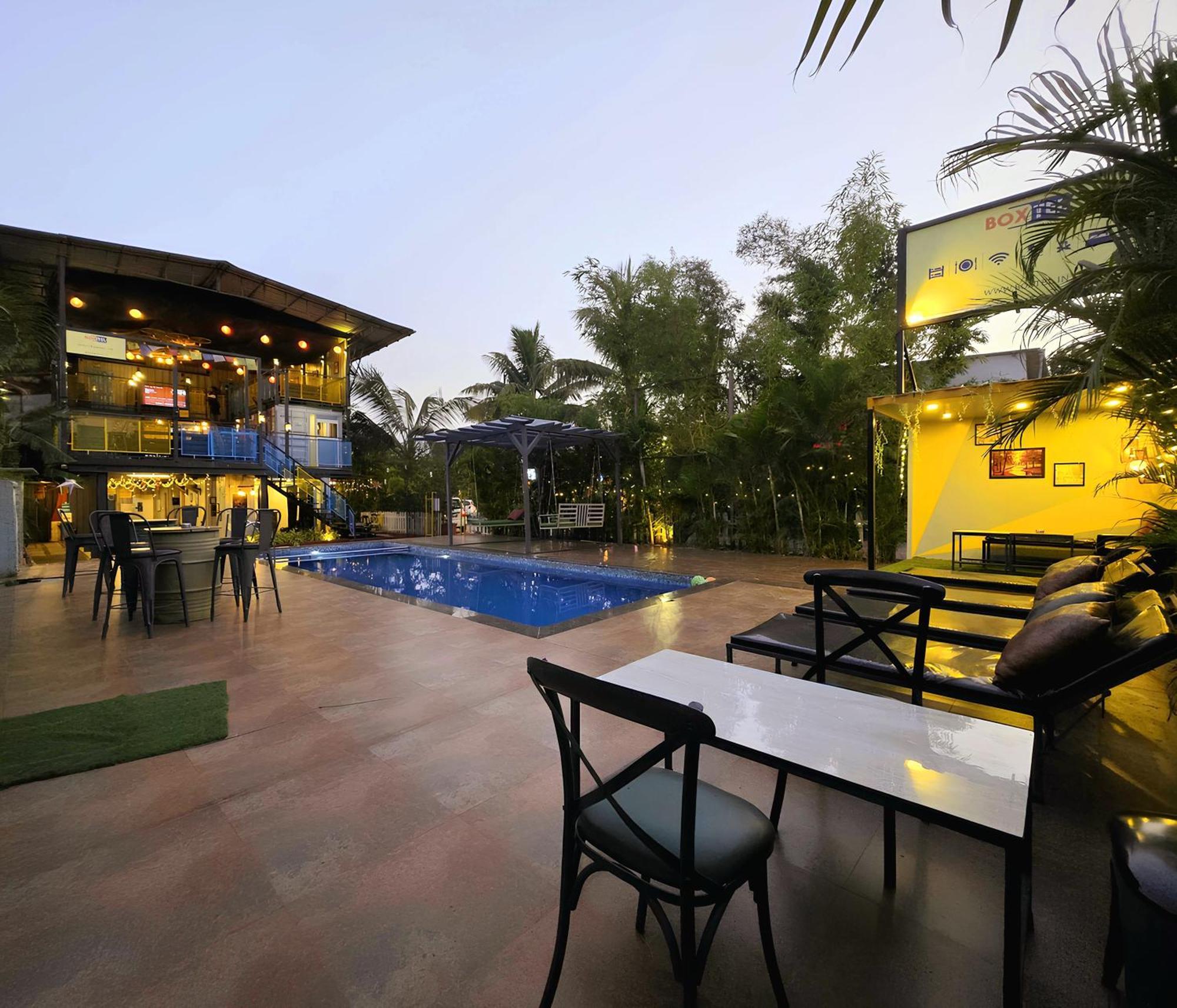 A Pousada Boxtel Lonavala Exterior foto